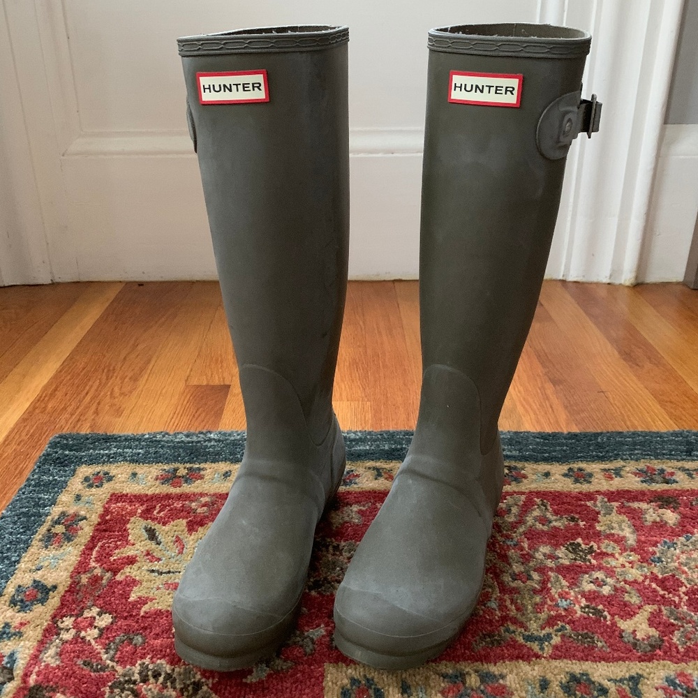 Hunter Original Tall Waterproof Rainboot